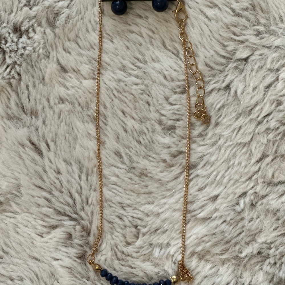 Elegant Gold and Blue Necklace and earrings Set